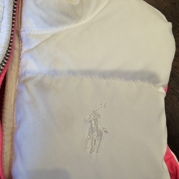 RALPH LAUREN LITTLE GIRLS REVERSIBLE HOT PINK PUFFER VEST - Picture 6 of 8